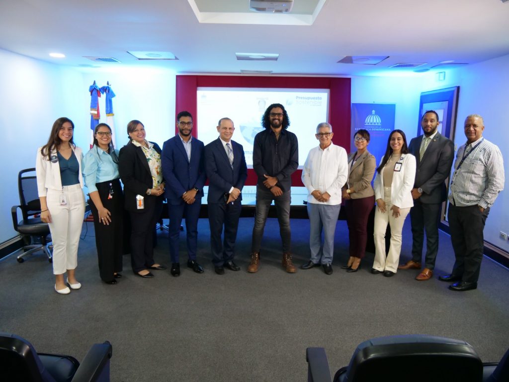 Digepres culmina la Semana del Agua con una charla sobre su importancia y gestión sostenible