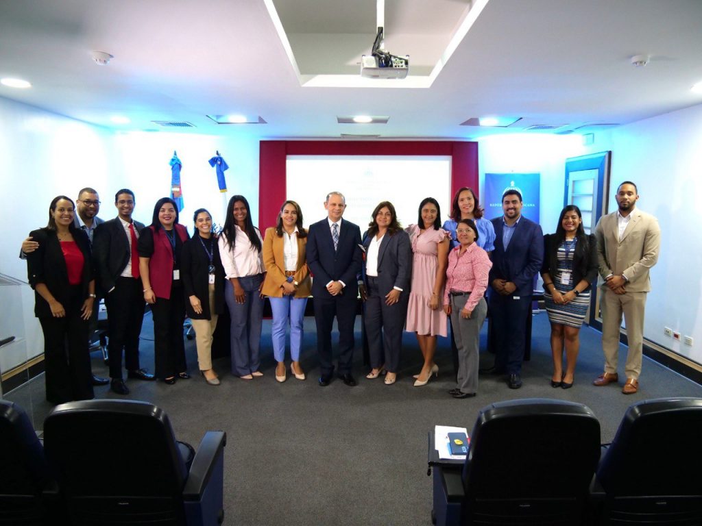 Presupuesto imparte charla sobre Gestión Antisoborno y se prepara para iniciar proceso de certificación Norma ISO 37001