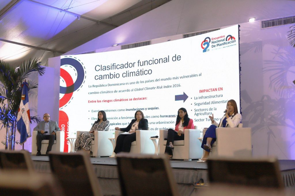 Técnicos de Presupuesto exponen en el Segundo Encuentro Nacional de Planificación