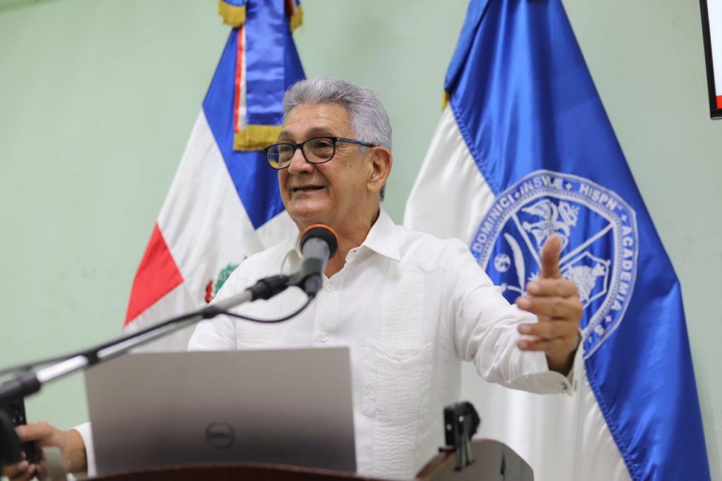 Director de Presupuesto realiza Encuentro Ciudadano con estudiantes y profesores de la UASD en Hato Mayor
