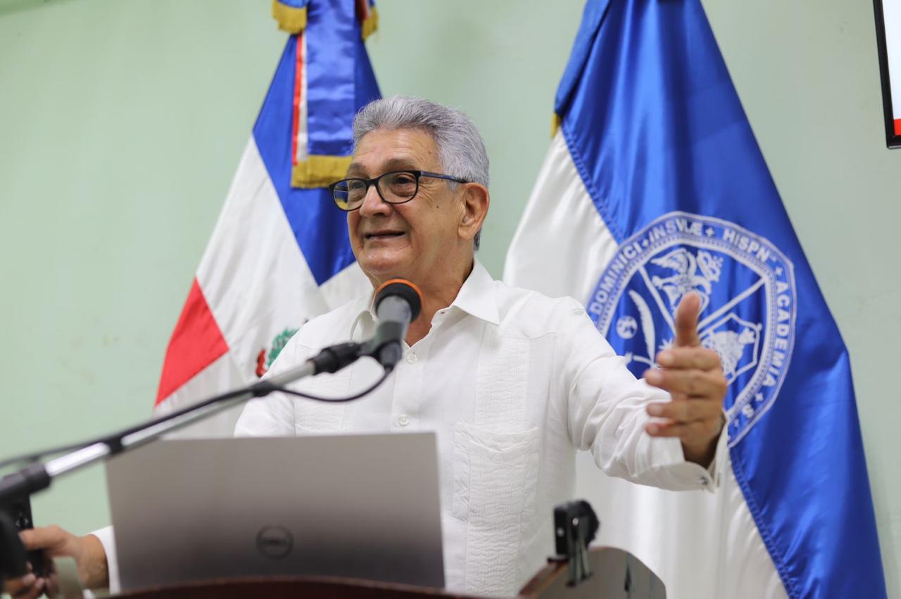 Director de Presupuesto realiza Encuentro Ciudadano con estudiantes y profesores de la UASD en Hato Mayor