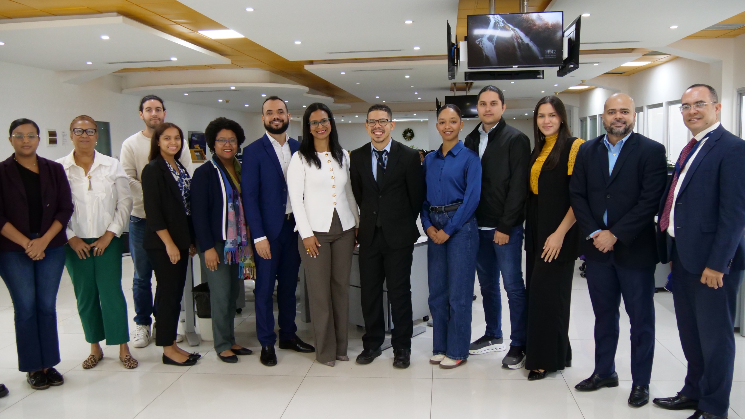 Encuentro Ciudadano: Presupuesto presenta